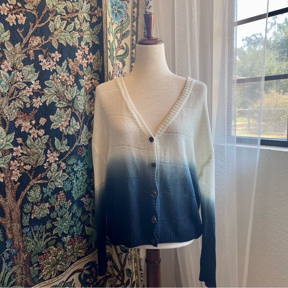 Ombre Gradient Blue and Cream Women's Knit Cardigan